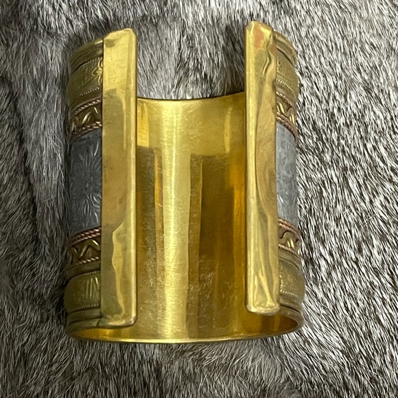 Vintage stylish bundle of cuff bangles - Picture 4 of 9